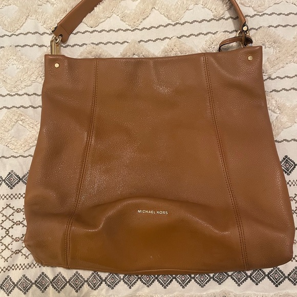 💯 soft real leather MK purse - Picture 6 of 7